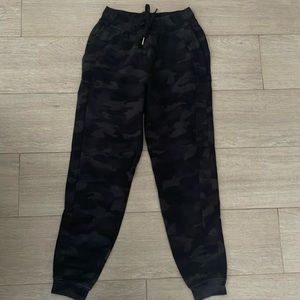 Lululemon scuba sweatpants